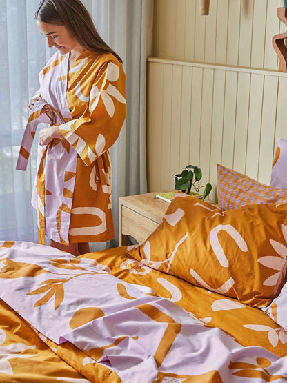 Floral Dreams Short Robe