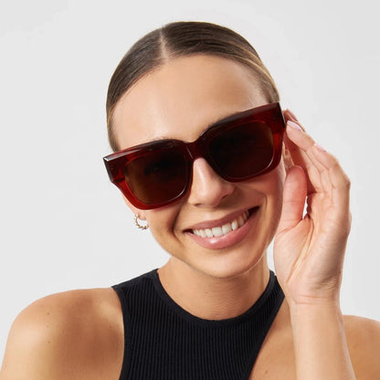 Elia Sunglasses in Red