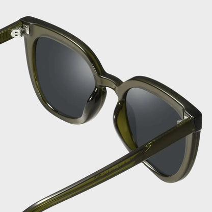 Mora Sunglasses in Olive
