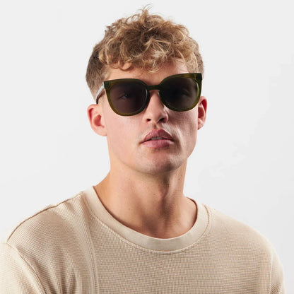 Mora Sunglasses in Olive