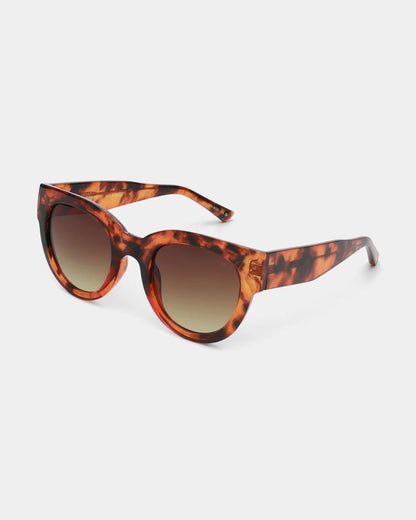 Lilly Sunglasses in Havana