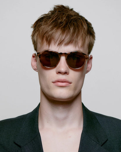 Marvin Sunglasses in Coquina