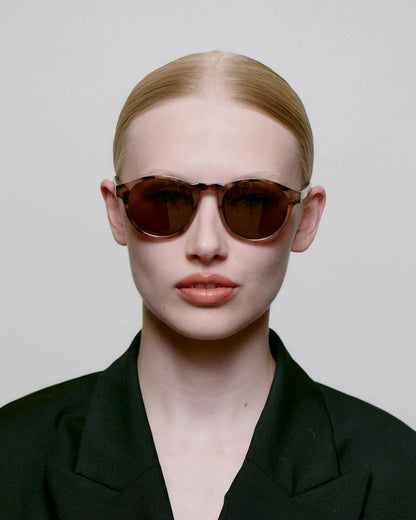 Marvin Sunglasses in Coquina