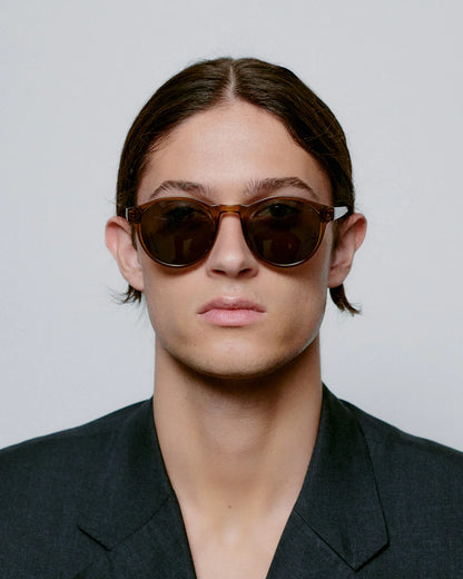 Marvin Sunglasses in Smoke Transparent