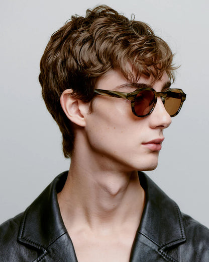 Zan Sunglasses in Striped Horn