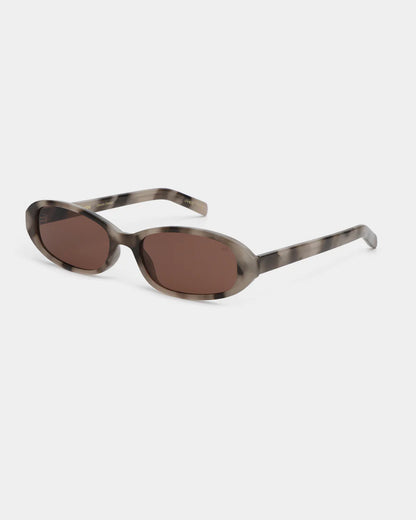 Macy Sunglasses in Cookie Dough