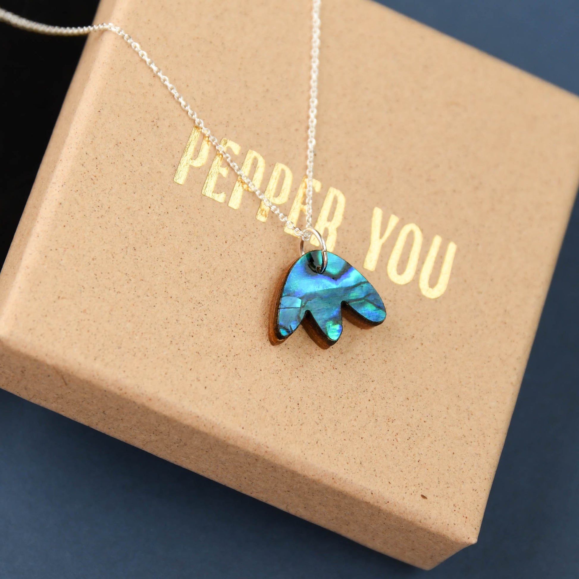 Petal Necklace in Shell Veneer