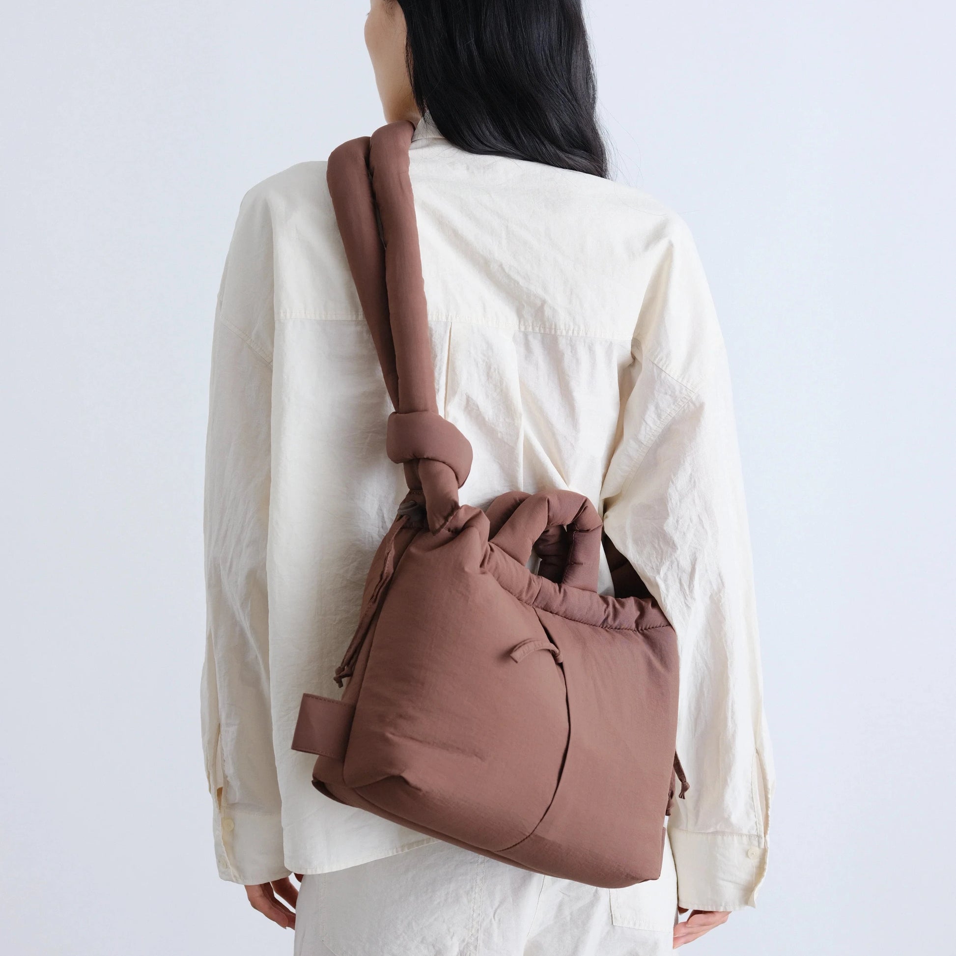 Compact Ona Soft Bag - Chocolate – Pepper You Compact Ona Soft Bag - Chocolate – Pepper You