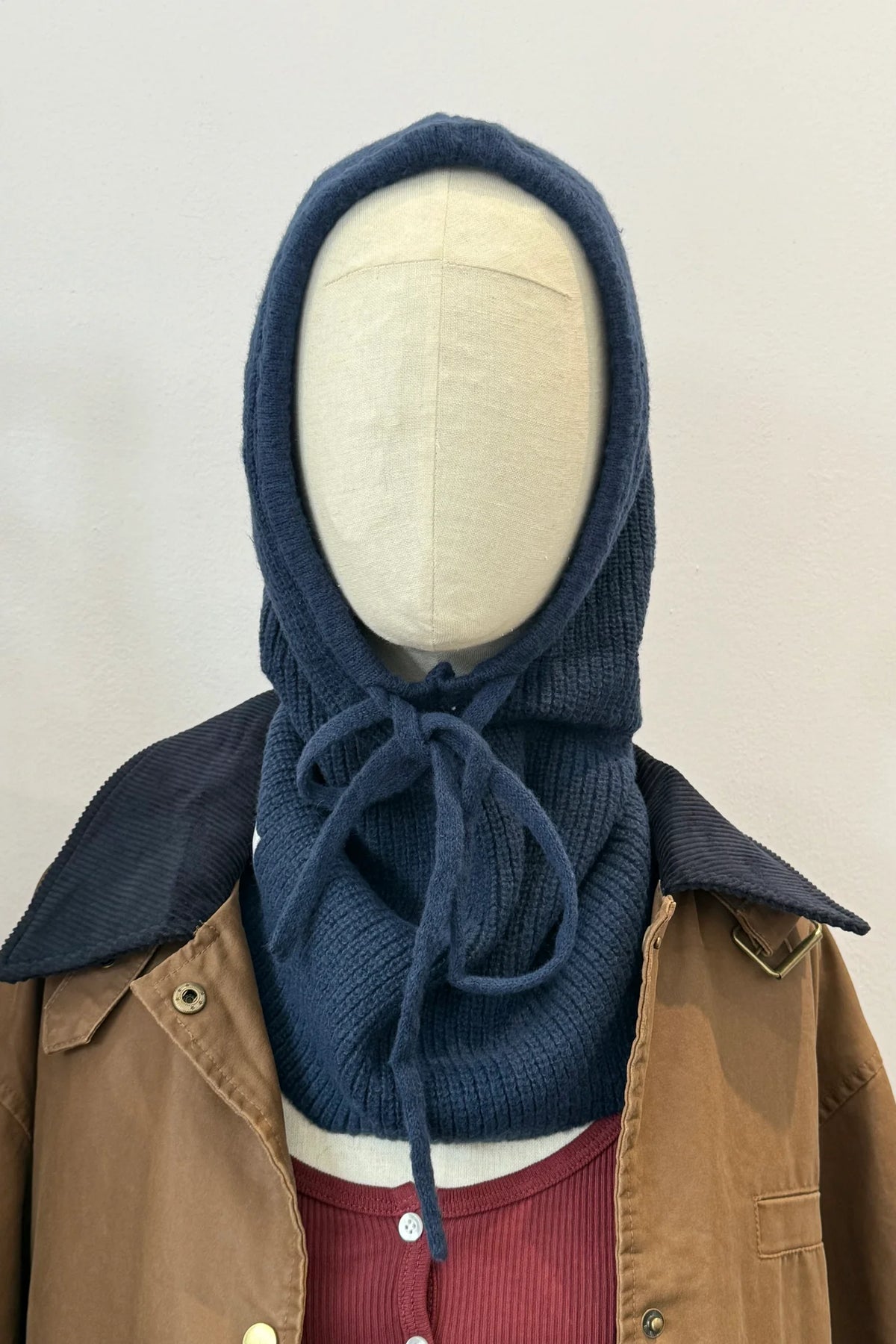 Rikke Balaclava Snood in Navy