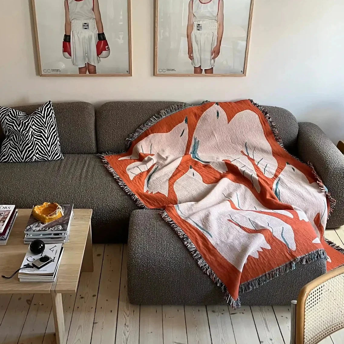 Passaro Throw