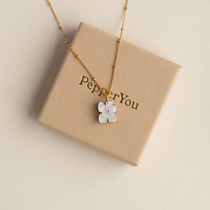 Blob Bloom Necklace