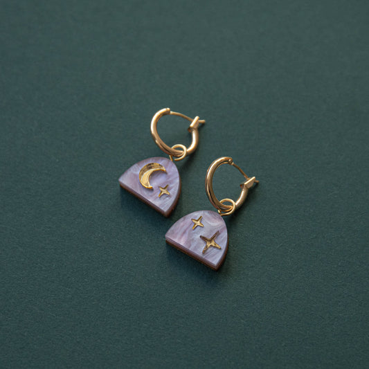 Mini Moon Rising Arc Hoops in Lilac Marble & Gold